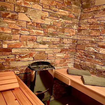 Im Schwarzwald Auf Wunderschoenem Anwesen 펜션 Neubulach